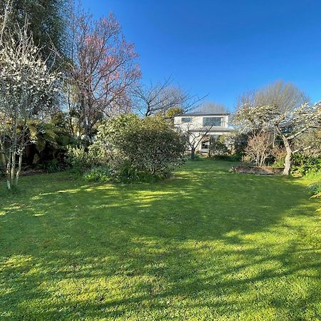Quiet, New, Sunny Cnzhouse On Upstairs Near Cbd Apartment Christchurch Bagian luar foto