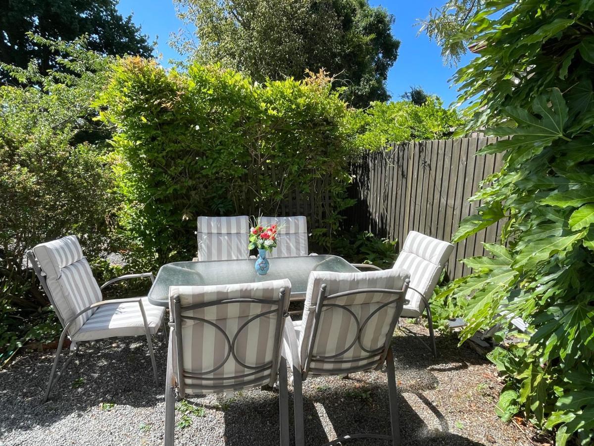 Quiet, New, Sunny Cnzhouse On Upstairs Near Cbd Apartment Christchurch Bagian luar foto