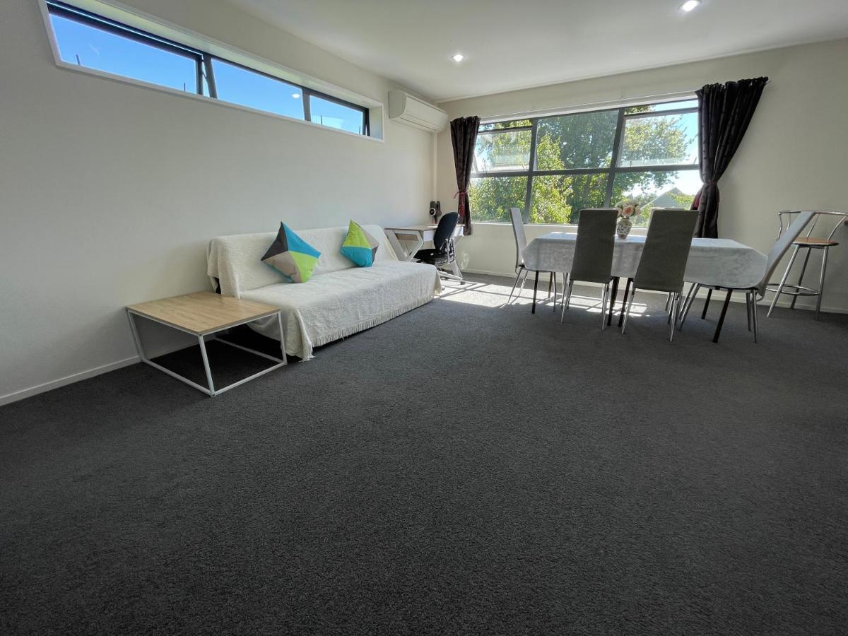 Quiet, New, Sunny Cnzhouse On Upstairs Near Cbd Apartment Christchurch Bagian luar foto