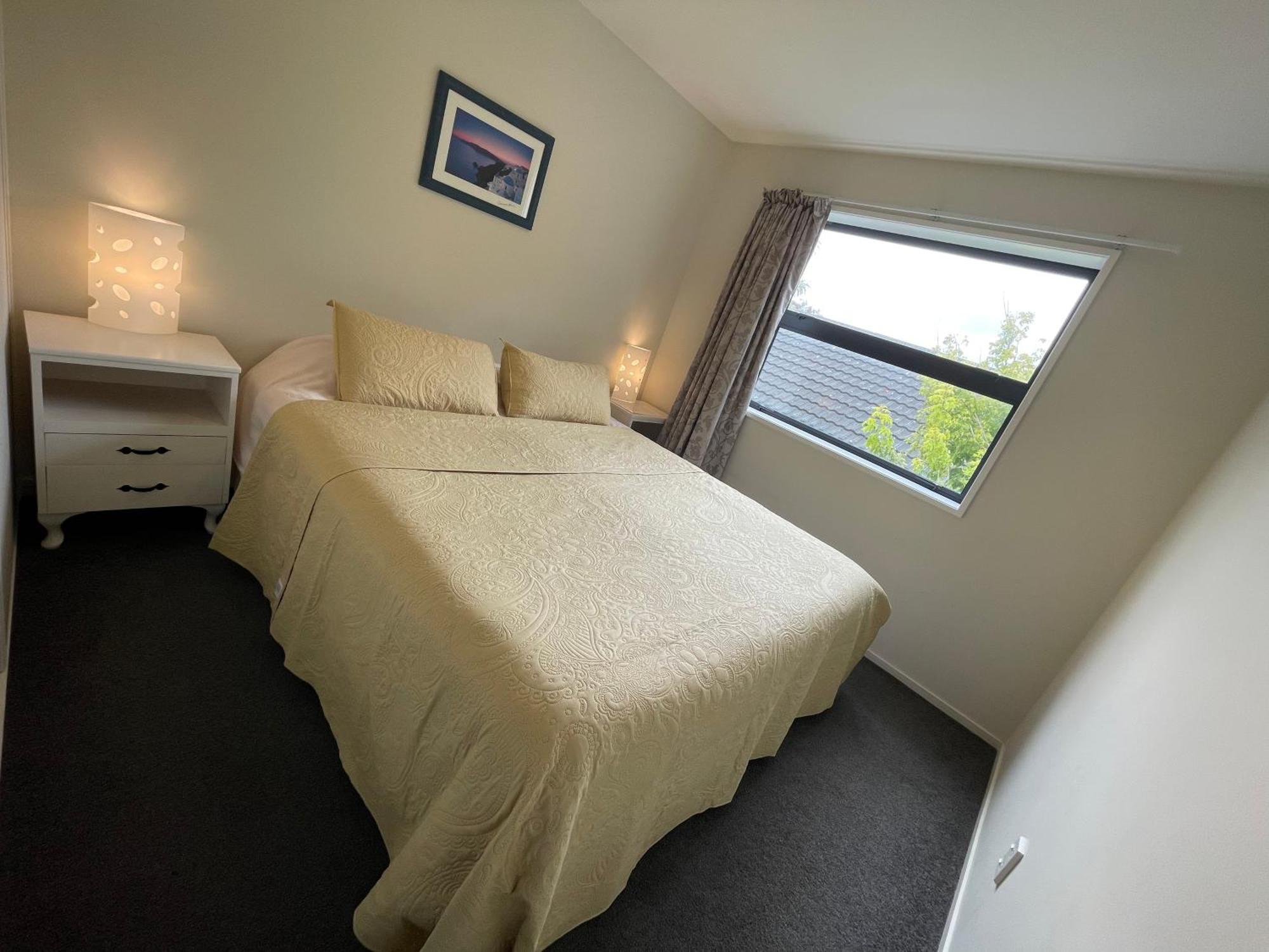 Quiet, New, Sunny Cnzhouse On Upstairs Near Cbd Apartment Christchurch Bagian luar foto